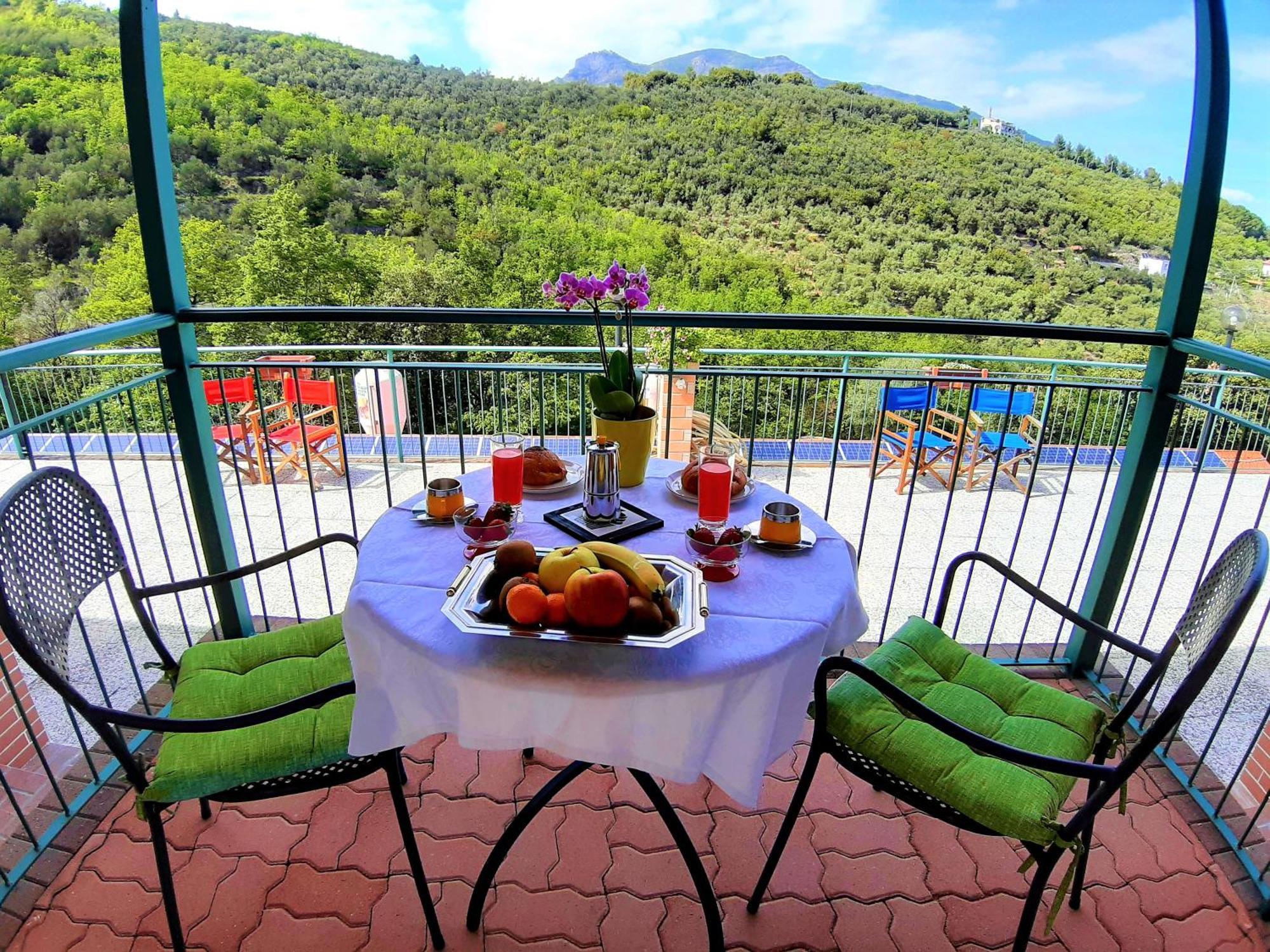 Agriturismo Monte Acuto - natura, mare&tanto relax Toirano Quarto foto